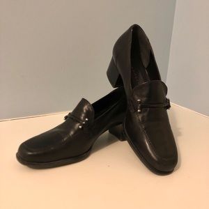 Black Bandolino Loafers